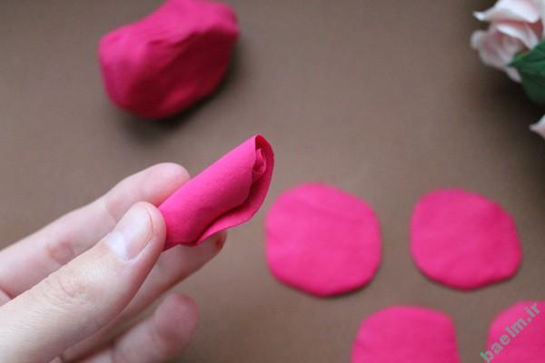 هنر خانه داري | آموزش ساخت گل رز با استفاده از خمير چيني 27478532347950931916