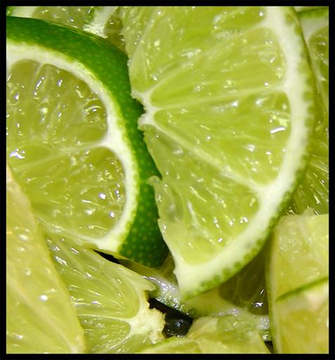 تعبیر خواب | تعبیر دیدن یا خوردن لیمو در خواب