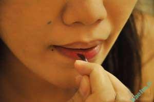 آرایش لب,برق لب, خط لب