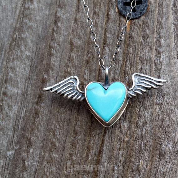 beautiful heart jewelry 11 Beautiful Heart Jewelry