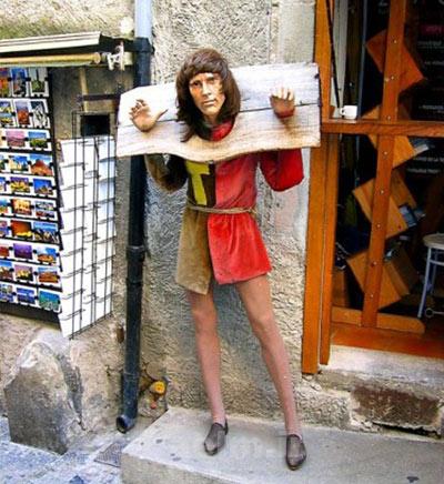 موزه‌,موزه‌های عجیب غریب دنیا,موزه آثار هنری