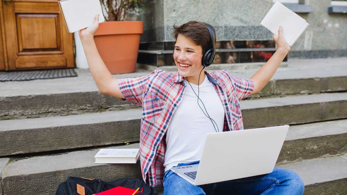 ۱۰ اشتباه رایج در یادگیری زبان انگلیسی و راه‌های جلوگیری از آنها