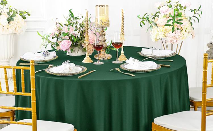 پارچه‌هایی برای سفره‌های مجلسی