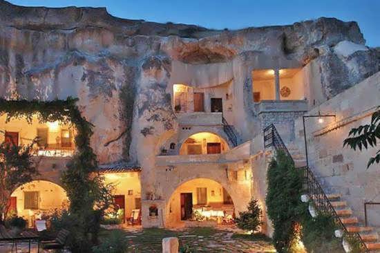 کندوان و گردشگری رو به رشد